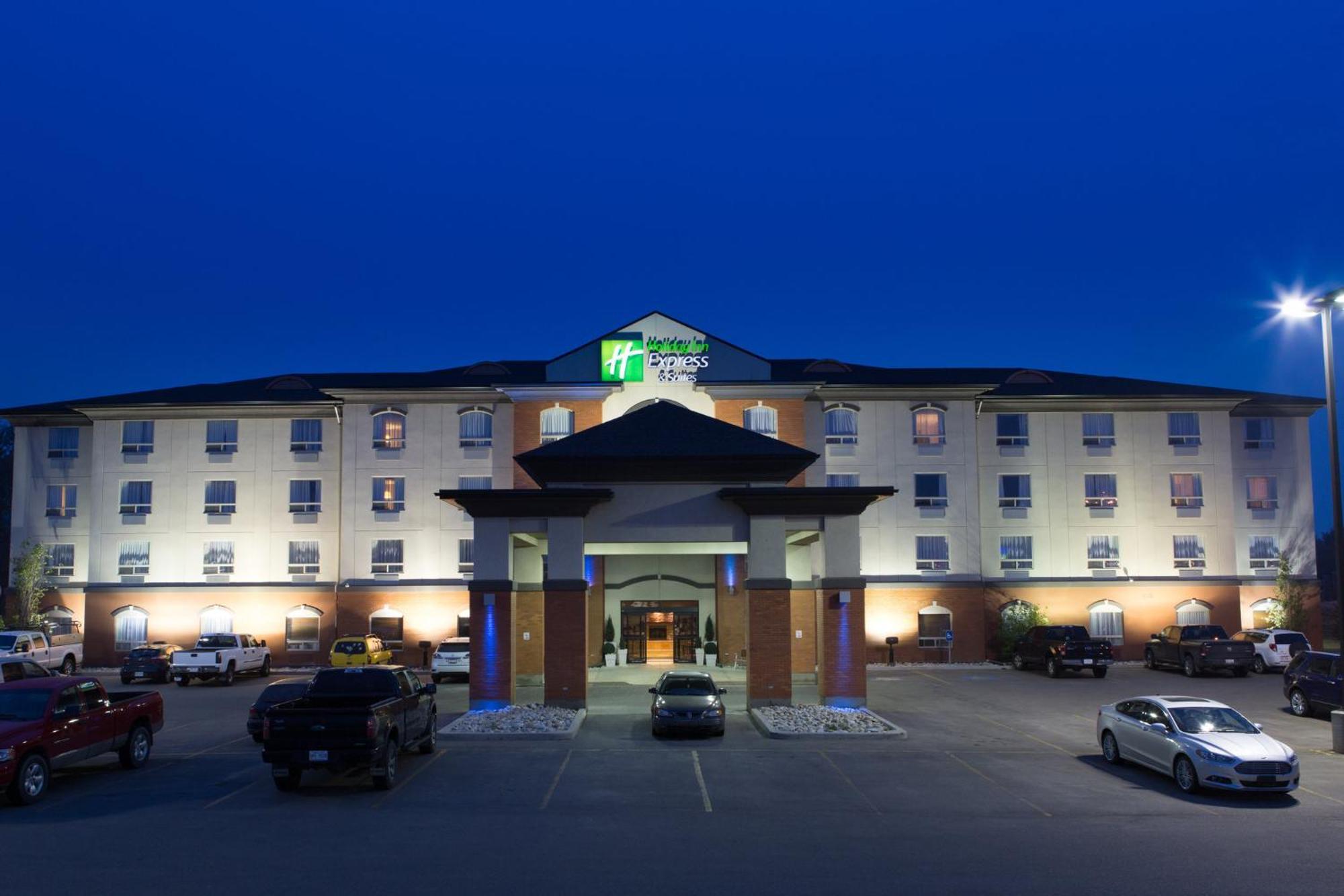 Holiday Inn Express Hotel & Suites - Slave Lake By Ihg Екстер'єр фото