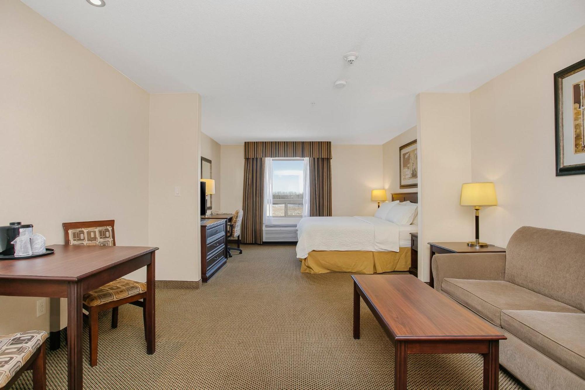 Holiday Inn Express Hotel & Suites - Slave Lake By Ihg Екстер'єр фото