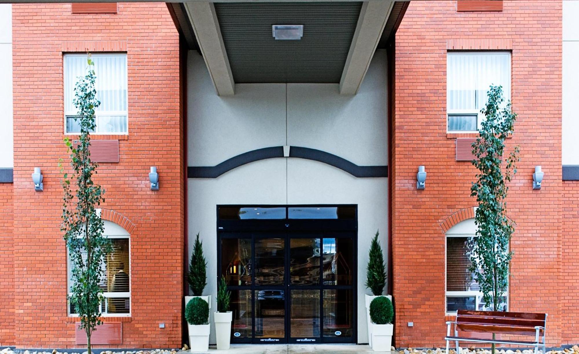 Holiday Inn Express Hotel & Suites - Slave Lake By Ihg Екстер'єр фото