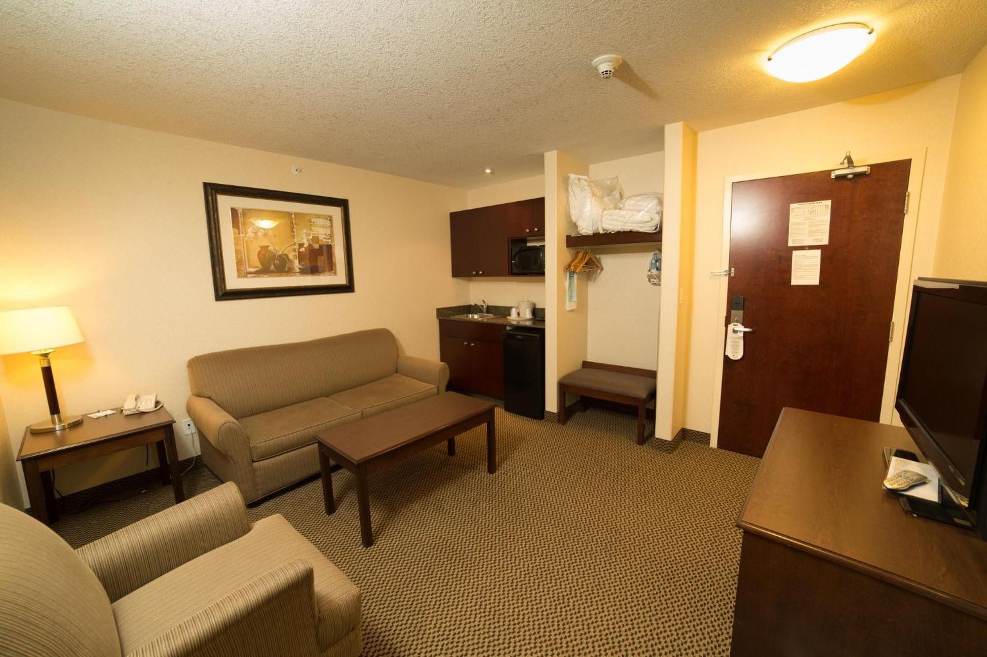 Holiday Inn Express Hotel & Suites - Slave Lake By Ihg Екстер'єр фото